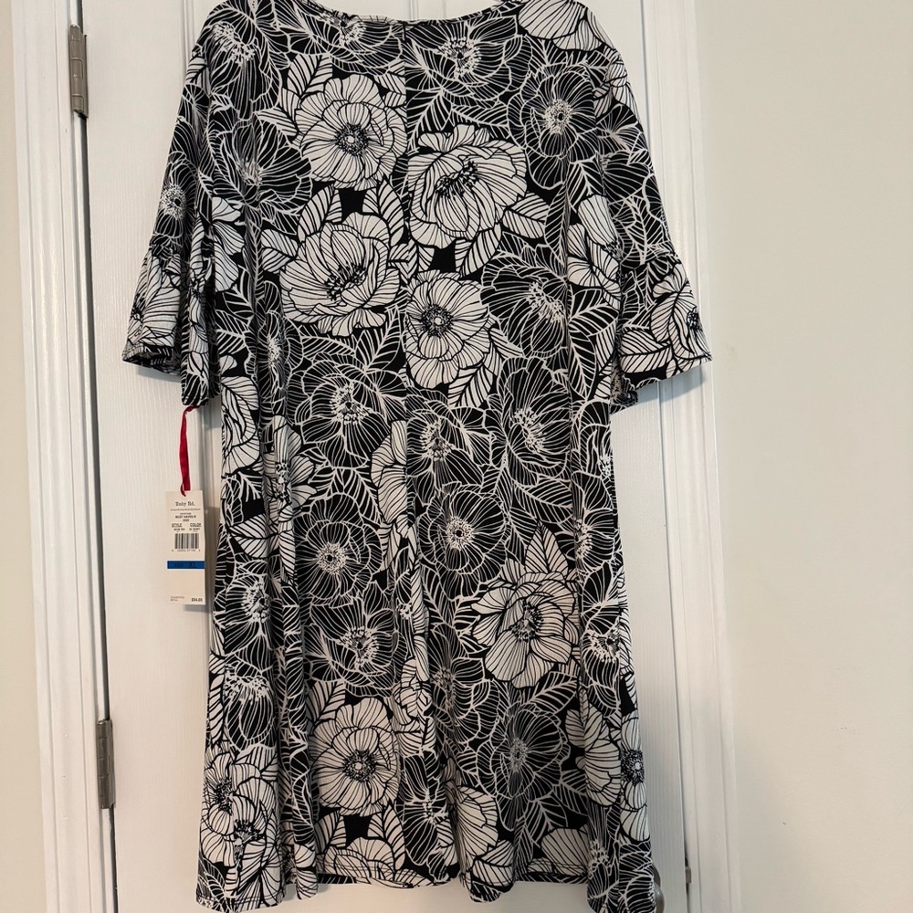 Ruby Rd. Monochrome Leaf Pattern Dress NWOT - Picture 4 of 7